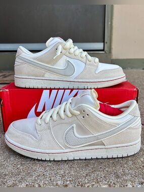 Nike SB Dunk Low Premium ‘City of Love - Light Bone’ Sz. 8.5 men’s